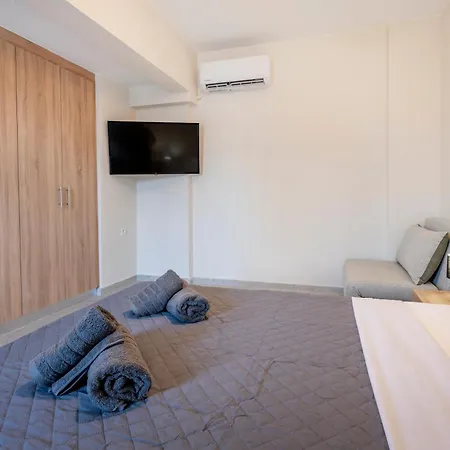 Appartement 2 Bedroom Koshomes1